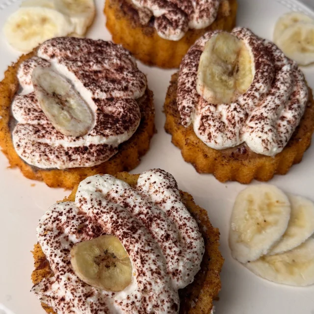 Ob als kleine Belohnung in der Pause oder zum Kaffee mit den Lieblingsmenschen: Unser Banoffee Pie ist für alle da, die ...